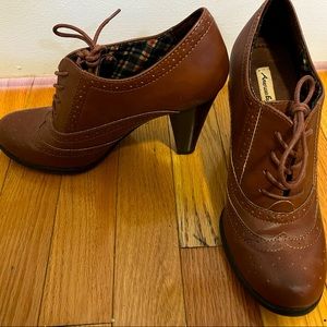 American Eagle Brown Leather Heeled Ankle Booties